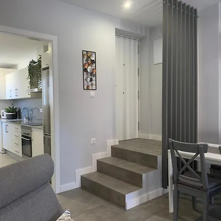 Apartamento De Lujo En La Playa Garrucha