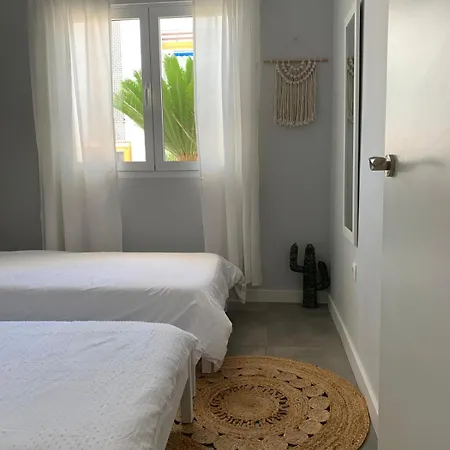 De Lujo En La Playa Garrucha Apartment